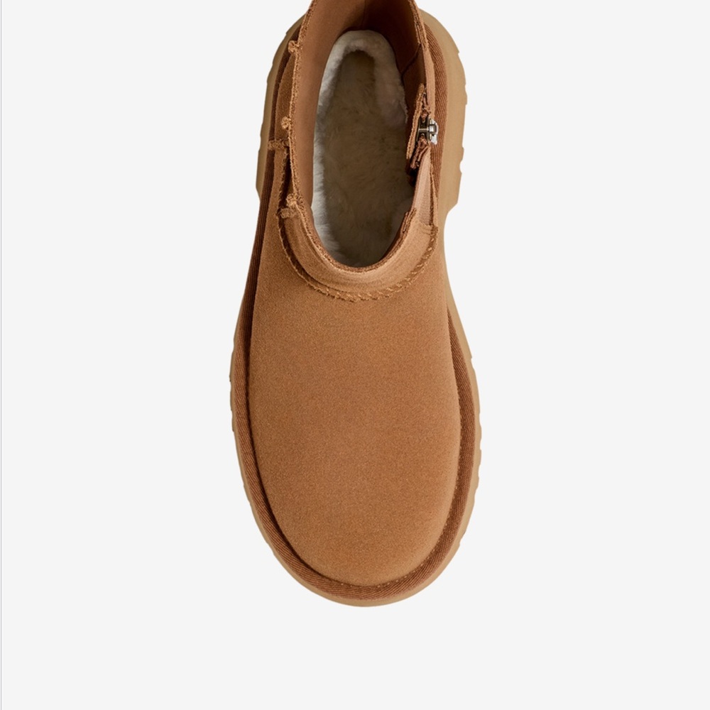 UGG Women's brown/chestnut classic twin seem boots - Picture 12 of 15